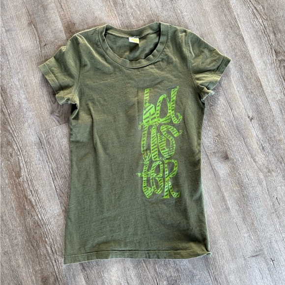 Hollister Tops - Y2K Hollister Short Sleeve Shirt